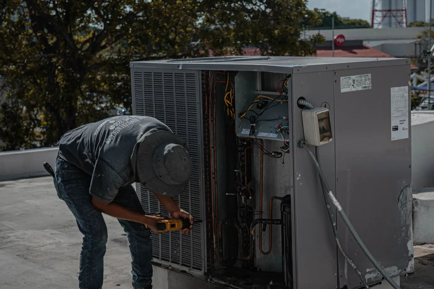Rooftop package unit repair for Orange County businesses