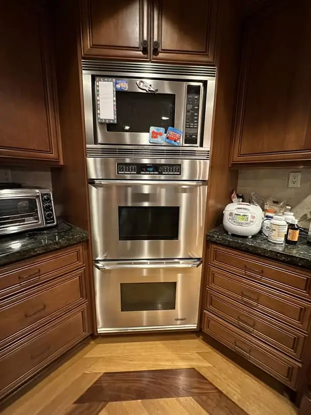 Double wall oven and built-in microwave service call